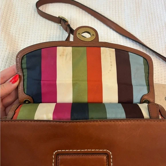 Coach Brown Leather Shoulder Bag with Structured Design - Picture 2 of 9